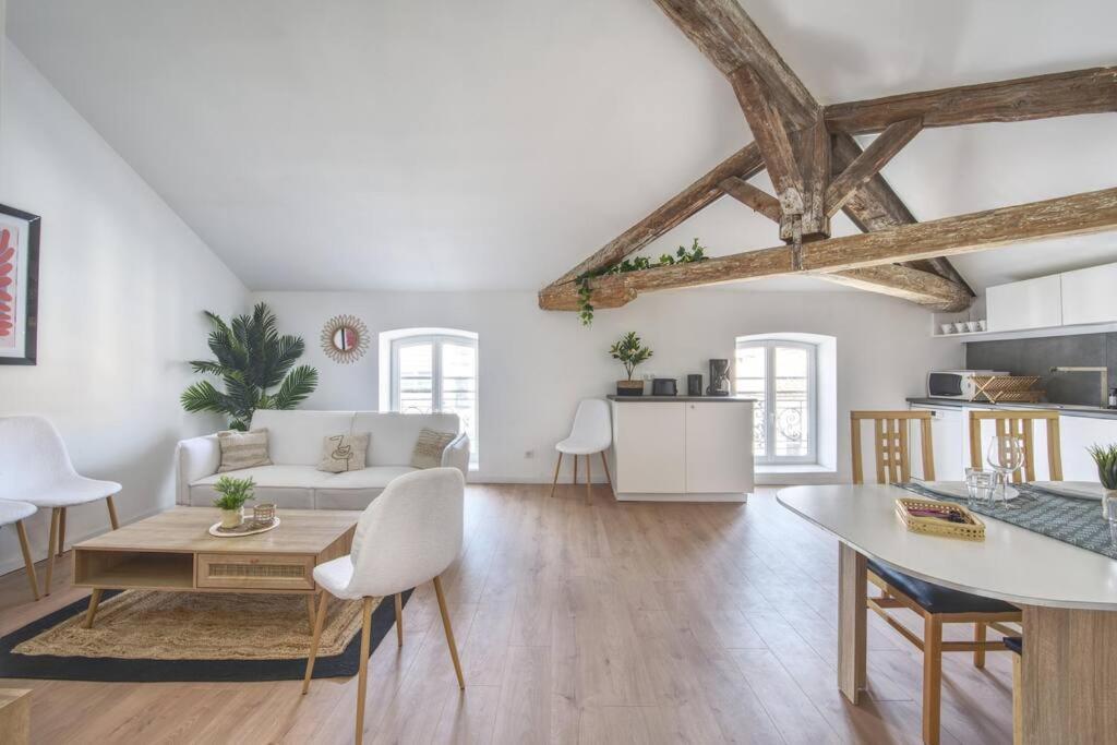 Superbe Appartement, Hypercentre, 4Chambres. Béziers Dış mekan fotoğraf